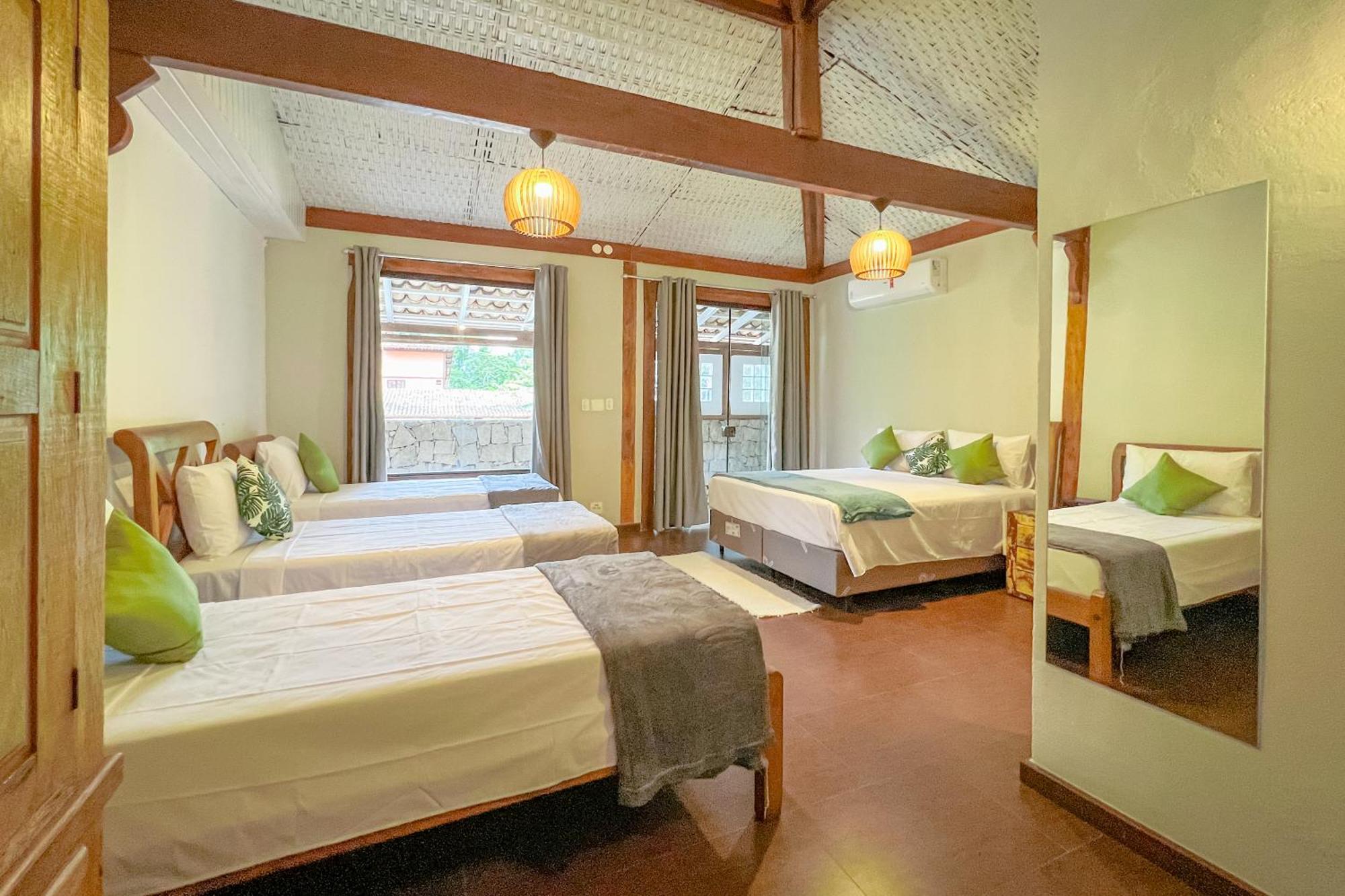Velinn Pousada Canoa Ilhabela Ruang foto